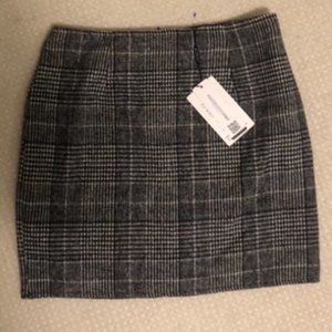 black and white plaid mini skirt